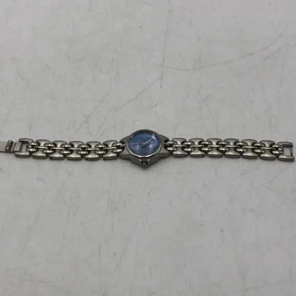 Gucci silver wrist watch - Picture 6 of 10